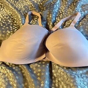 EUC Soma Enbliss underwire bra